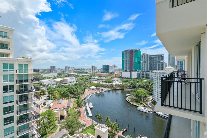 Image 6 of 67 For 600 Las Olas Blvd  1804