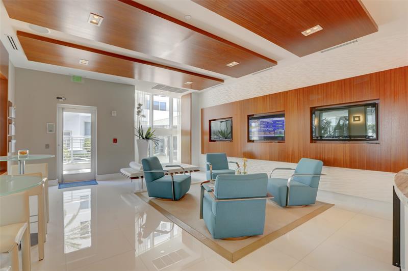 Image 49 of 50 For 2821 Ocean Blvd  701s