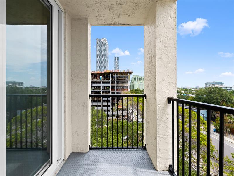 Image 17 of 29 For 520 5th Ave  2510