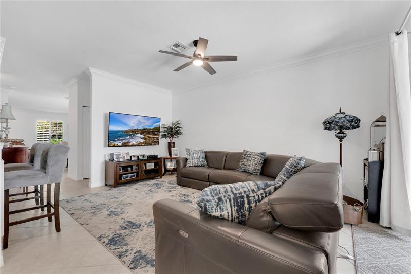 Image 10 of 40 For 3460 Princeton Dr
