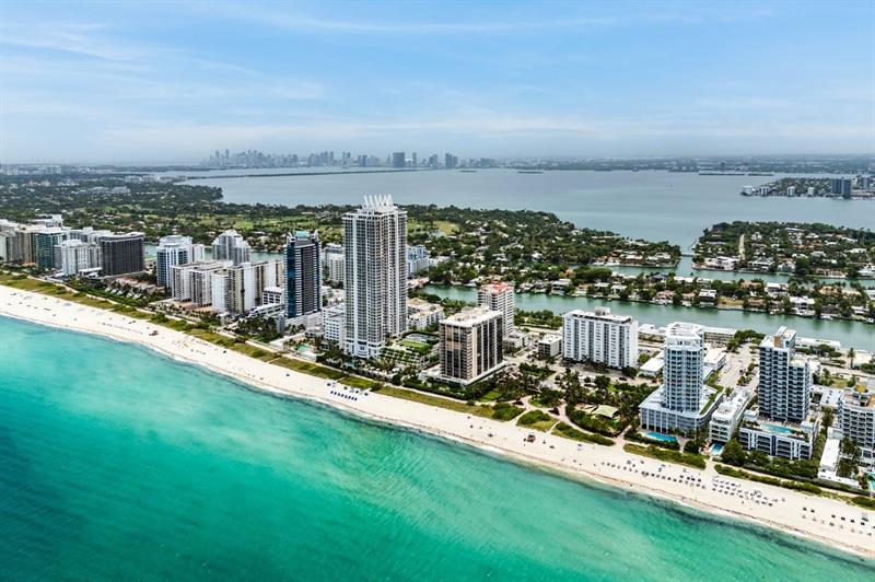 Image 51 of 52 For 6423 Collins Ave  1608