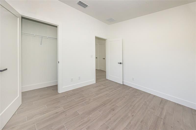 Image 35 of 36 For 1605 23rd St
