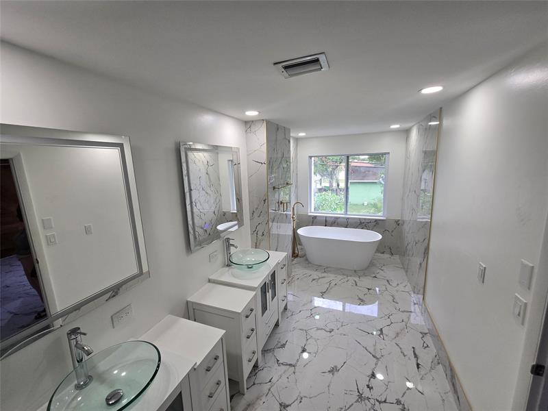 Details for 1825 58th Ave, Fort Lauderdale, FL 33313