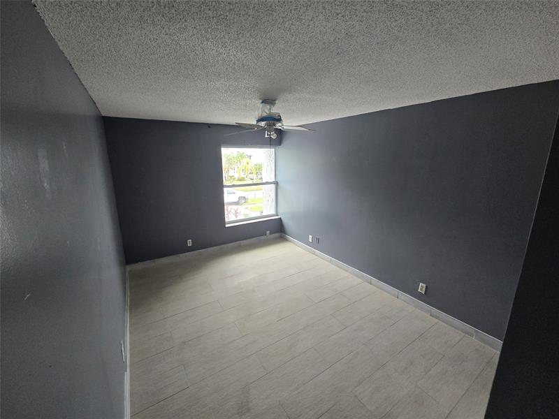 Image 15 of 17 For 1825 58th Ave