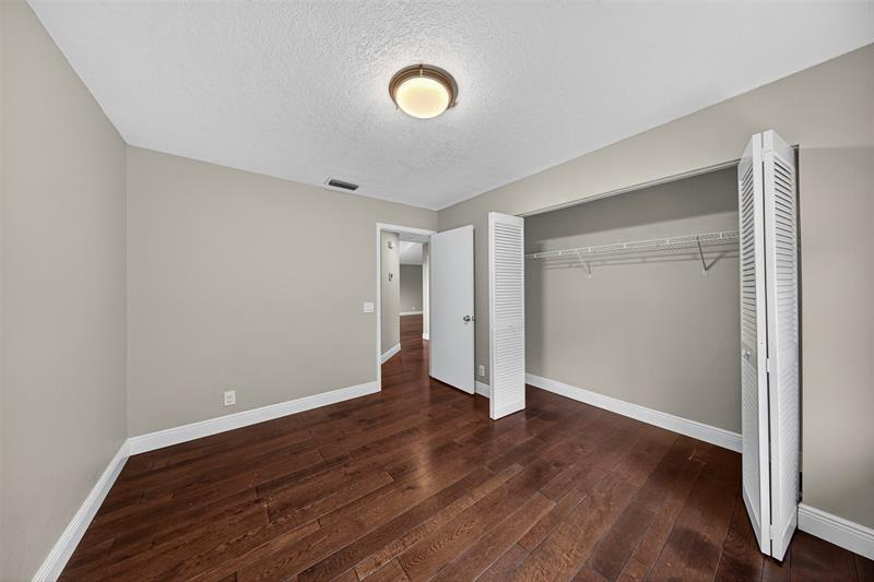 Image 18 of 26 For 9801 18th Pl