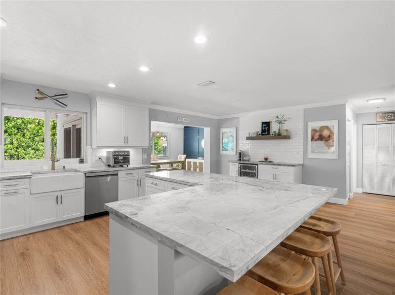Image 9 of 37 For 11773 53rd St