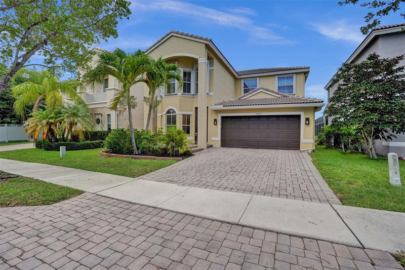 Details for 4283 Magnolia Cir, Delray Beach, FL 33445