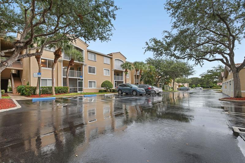 Details for 266 Village Blvd  6205, Tequesta, FL 33469