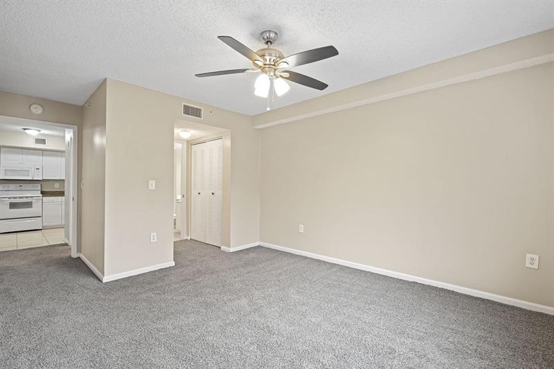 Image 31 of 47 For 266 Village Blvd  6205