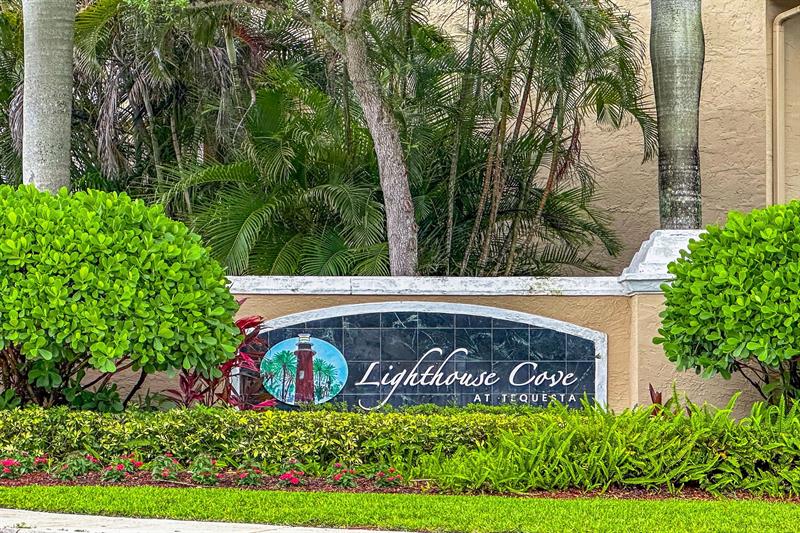 Image 46 of 47 For 266 Village Blvd  6205
