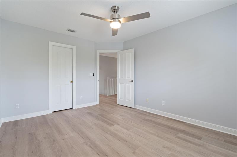 Image 21 of 40 For 604 8th Ave  #2