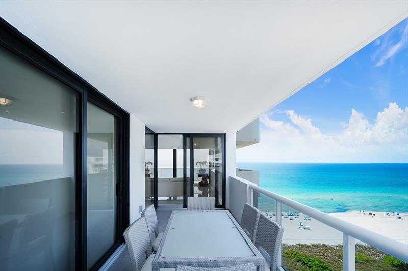 Image 22 of 45 For 5757 Collins Ave  1805