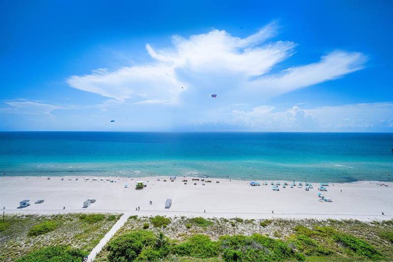 Image 28 of 45 For 5757 Collins Ave  1805
