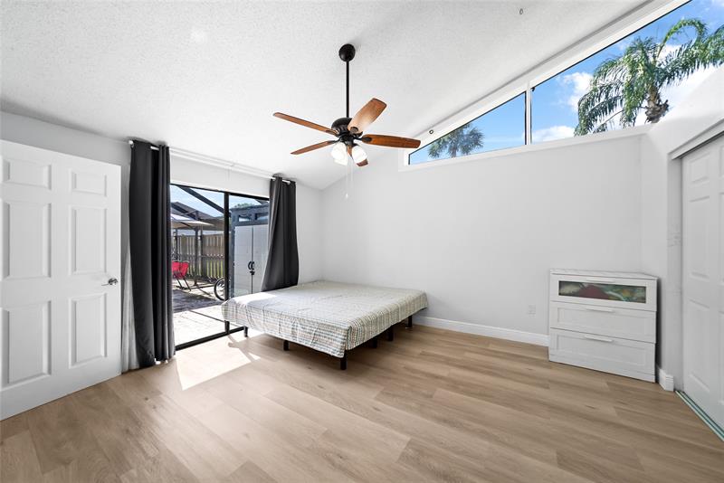 Image 16 of 40 For 9986 Boca Gardens Trail  C