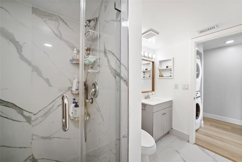 Image 21 of 40 For 9986 Boca Gardens Trail  C