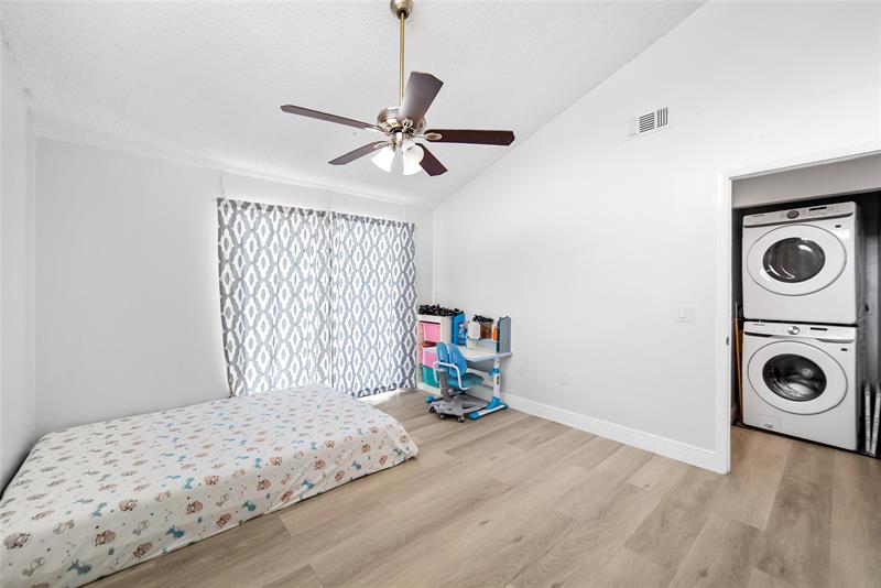 Image 24 of 40 For 9986 Boca Gardens Trail  C