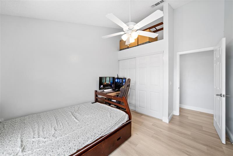 Image 28 of 40 For 9986 Boca Gardens Trail  C