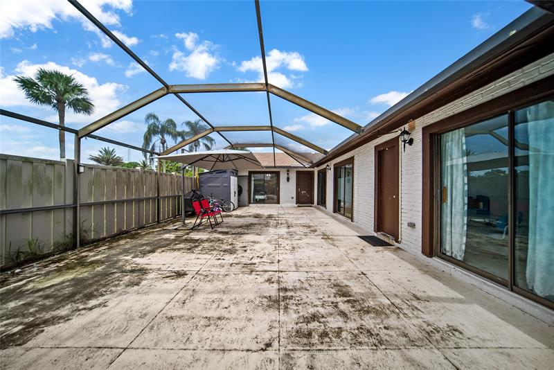 Image 30 of 40 For 9986 Boca Gardens Trail  C