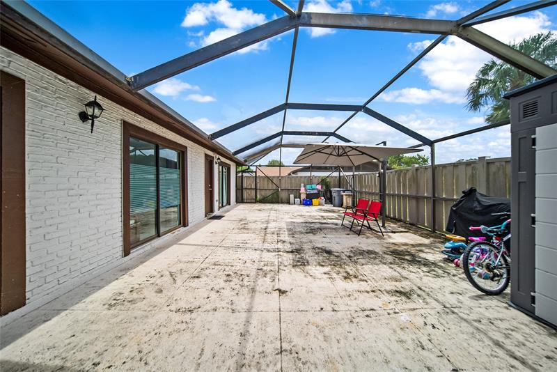 Image 32 of 40 For 9986 Boca Gardens Trail  C