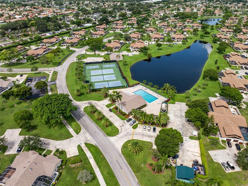 Image 34 of 40 For 9986 Boca Gardens Trail  C
