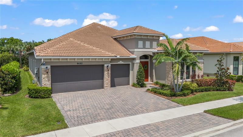 Image 19 of 20 For 9057 Porto Way