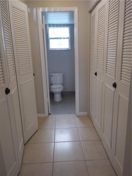 Image 11 of 19 For 6507 Winfield Blvd  125-c