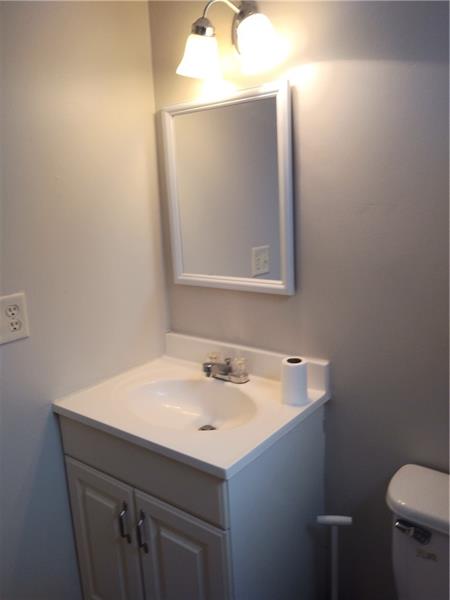 Image 16 of 19 For 6507 Winfield Blvd  125-c