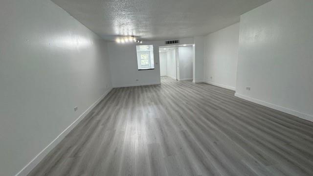 Image 25 of 35 For 443 195th St  242