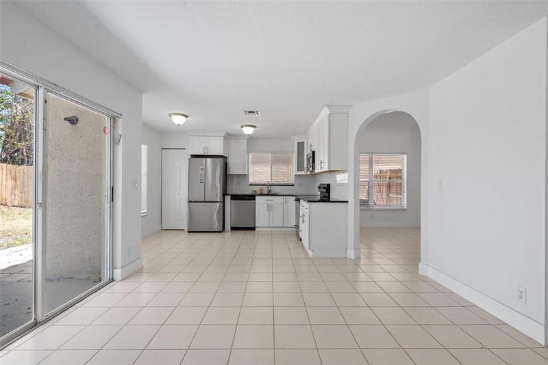 Image 6 of 34 For 6813 Torch Key St