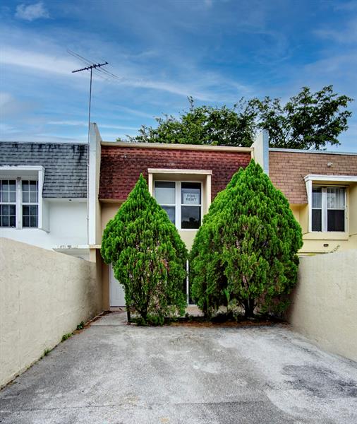 Details for 6252 Highland Ct  6252, North Lauderdale, FL 33068