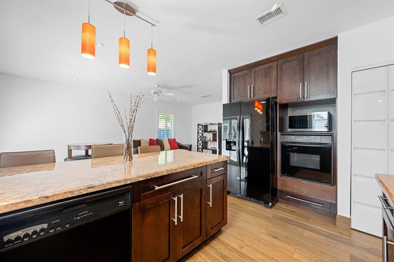 Image 6 of 30 For 10115 Calusa Club Dr