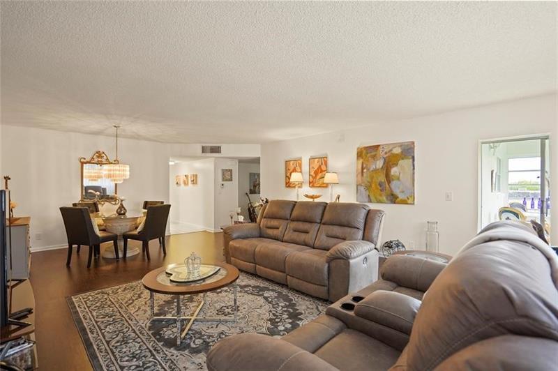 Image 6 of 28 For 4750 22nd Ct  410