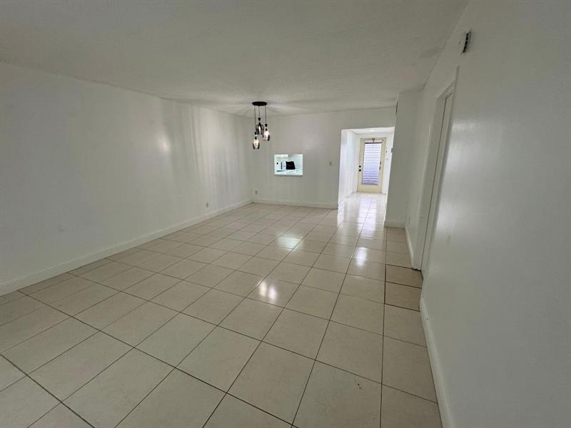Image 10 of 37 For 7797 Golf Circle Dr  304