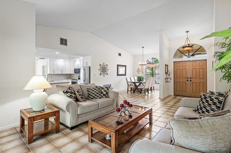 Image 10 of 32 For 11848 2nd Ct