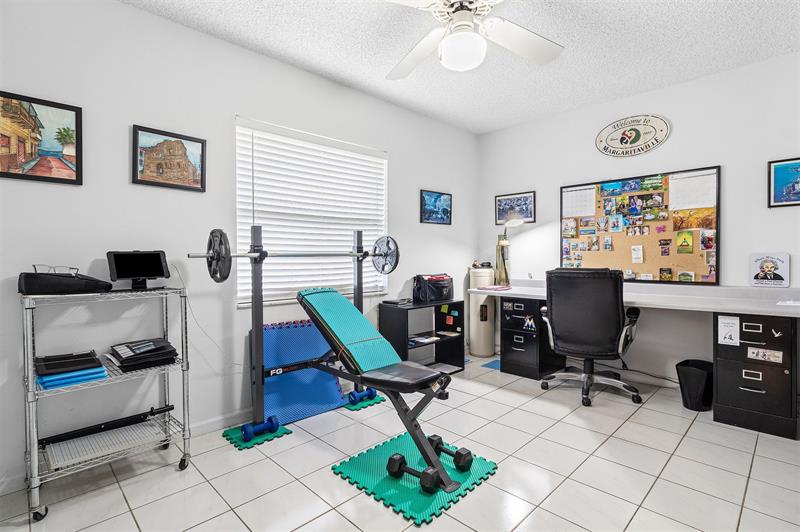 Image 22 of 32 For 11848 2nd Ct