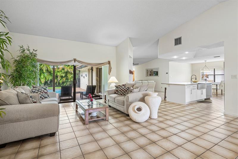 Image 7 of 32 For 11848 2nd Ct