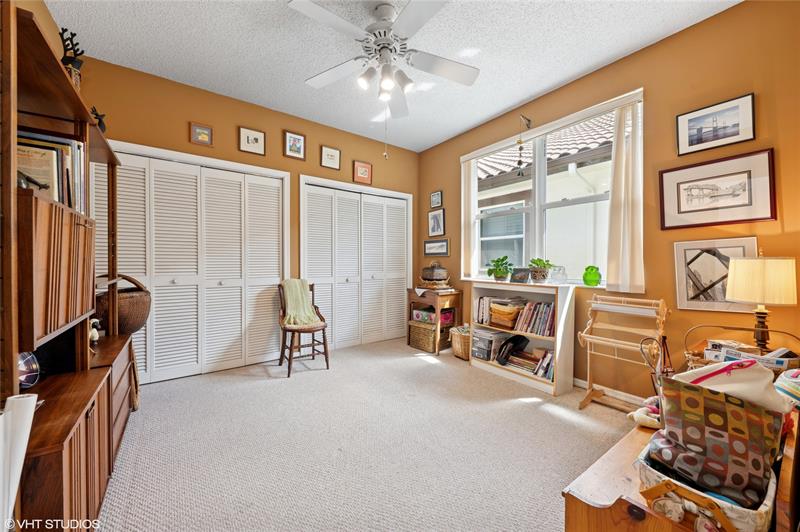 Image 22 of 31 For 11709 Highland Pl