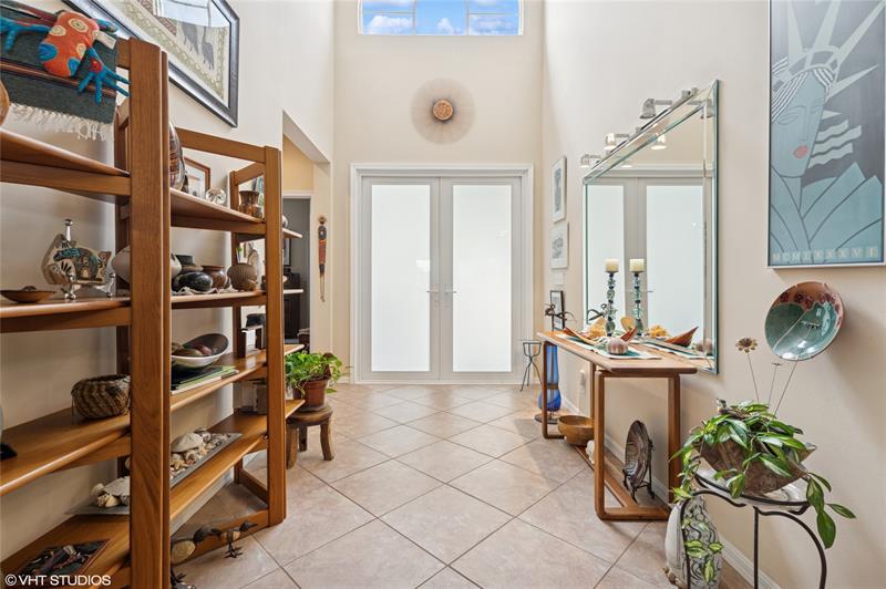 Image 4 of 31 For 11709 Highland Pl