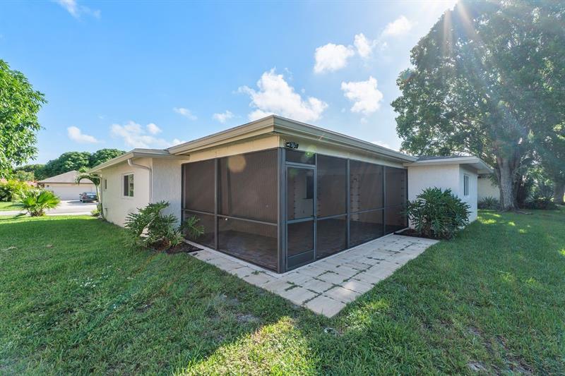 Image 28 of 32 For 6334 Winding Brooke Way