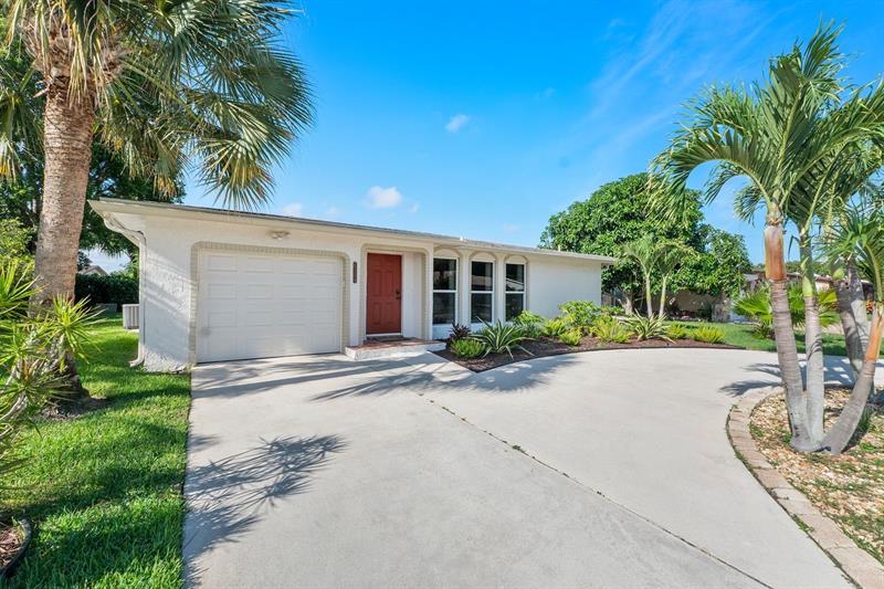 Image 3 of 32 For 6334 Winding Brooke Way