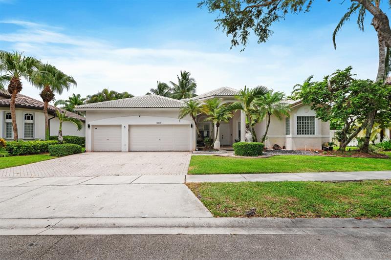 Details for 16750 19th St, Pembroke Pines, FL 33028