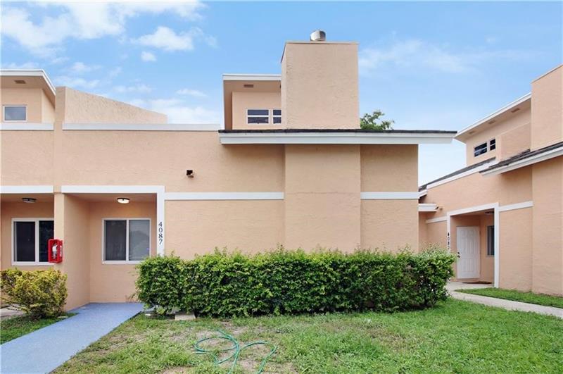 Image 29 of 31 For 4087 Coral Springs Dr  2