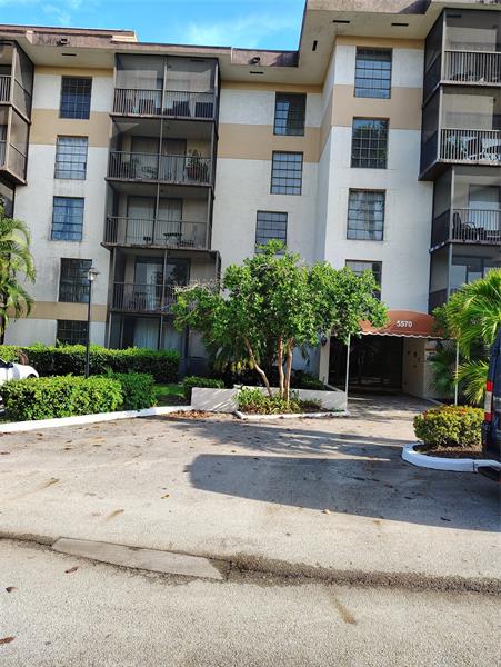 Details for 5570 44th St  501, Lauderhill, FL 33319