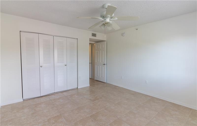 Image 17 of 32 For 5045 Wiles Rd  205