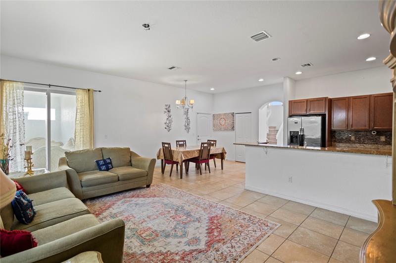 Image 26 of 63 For 450 Greensboro Way
