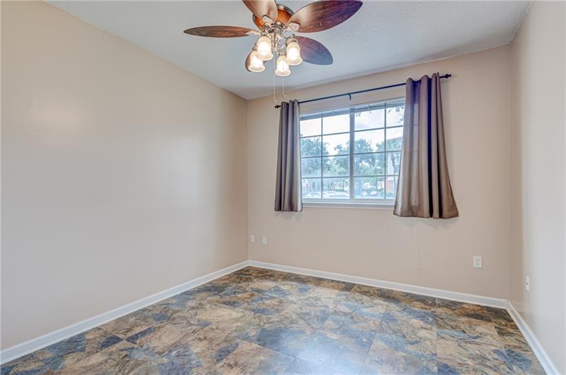 Image 25 of 44 For 9833 Baywinds Dr  7102