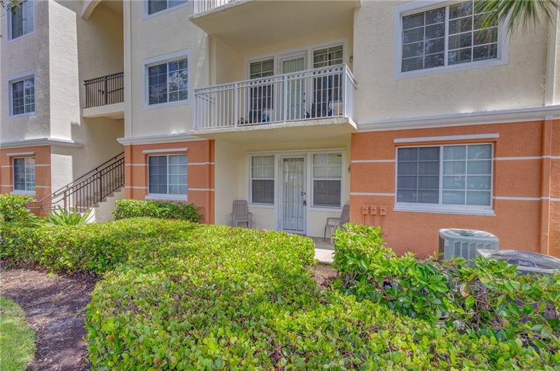 Image 38 of 44 For 9833 Baywinds Dr  7102
