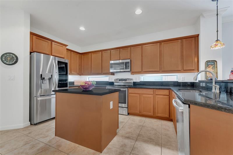 Image 10 of 43 For 6253 Bald Eagle Dr
