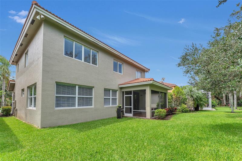 Image 32 of 43 For 6253 Bald Eagle Dr