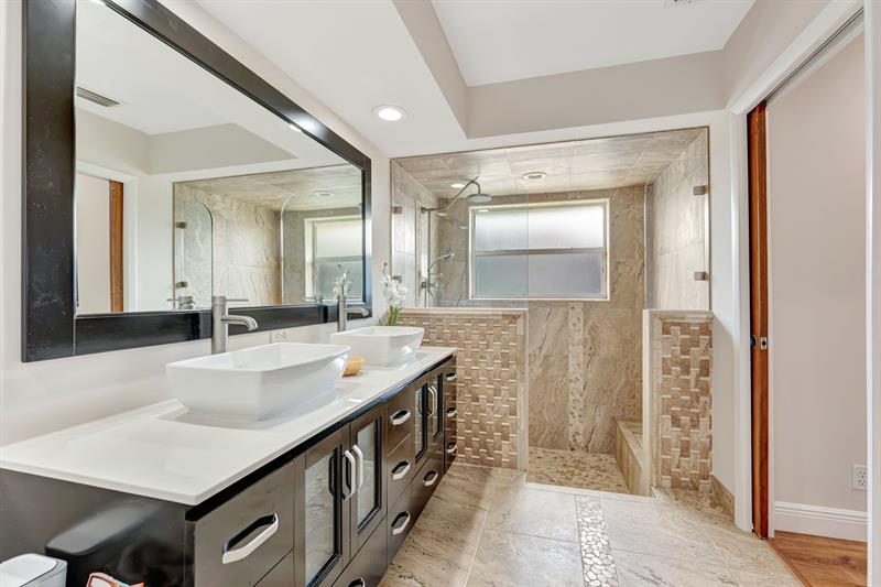 Image 33 of 39 For 9955 52nd St